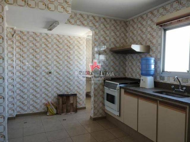 Apartamento com 3 dormitórios e 2 vagas na região da Penha