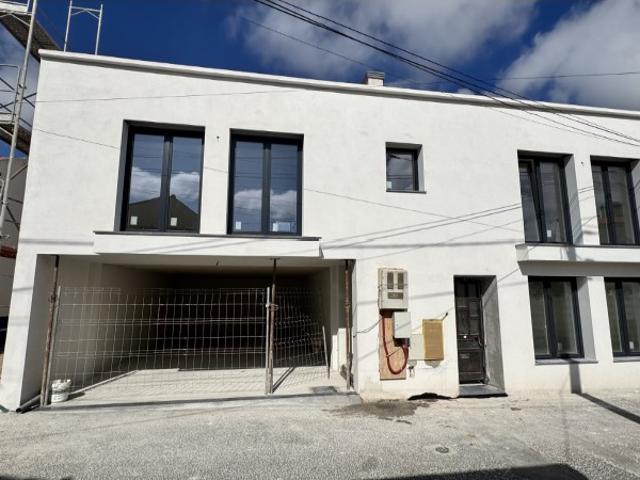 Apartamento na Pederneira Nazaré. Novo e todo equipado