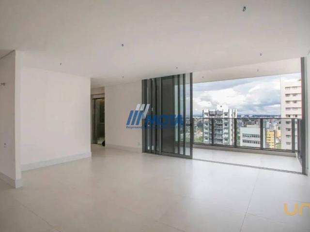 Apartamento na Percy Withers Água Verde Curitiba PR, aluguel por R$ 12.000