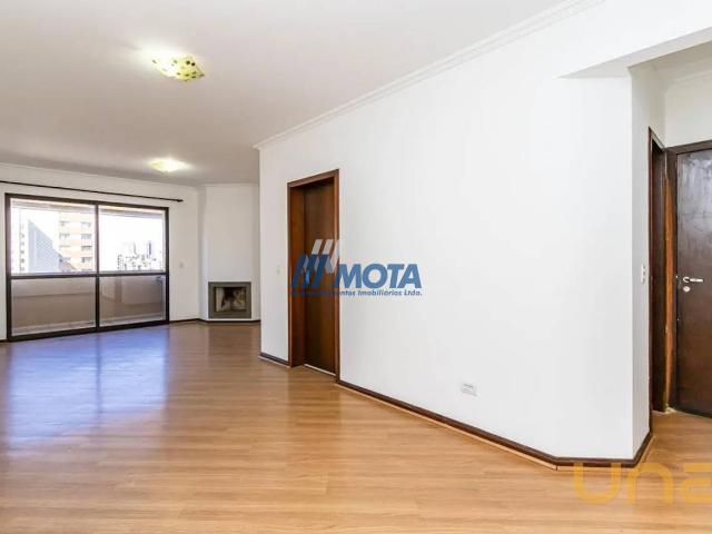Apartamento na Professor Álvaro Jorge Vila Izabel Curitiba PR, aluguel por R$ 3.100