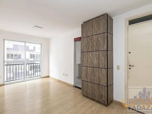 Apartamento na Professor Álvaro Jorge Vila Izabel Curitiba PR, aluguel por R$ 2.400