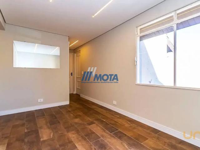 Apartamento na Professor Benedito Conceição Capão da Imbuia Curitiba PR, aluguel por R$ 2.200