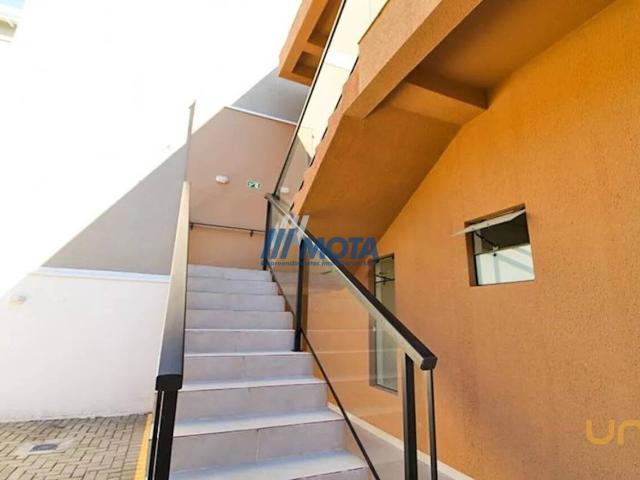 Apartamento na Professor João Doetzer Jardim das Américas Curitiba PR, aluguel por R$ 2.000