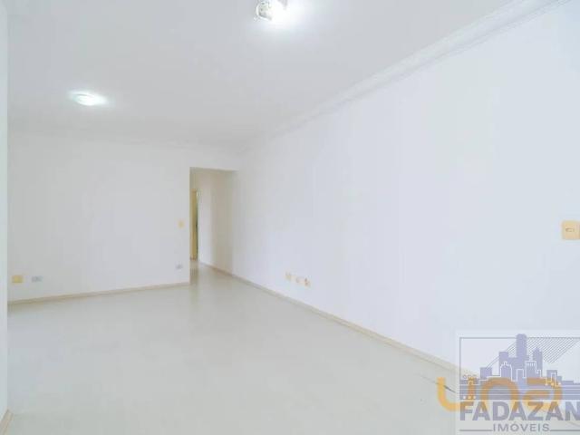 Apartamento na Professor Pedro Viriato Parigot de Souza Mossunguê Curitiba PR, aluguel por R$ 3.000