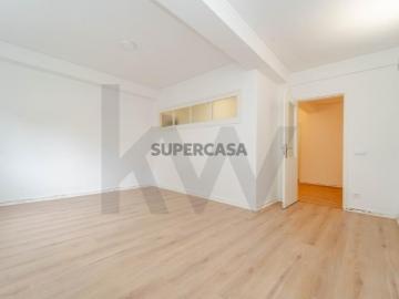 Apartamento na Praça da República | 4 Quartos + Potencial para 6