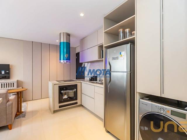 Apartamento na Presidente Carlos Cavalcanti São Francisco Curitiba PR, aluguel por R$ 4.100