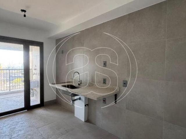 APARTAMENTO NA REGIÃO DO CAMPO BELO