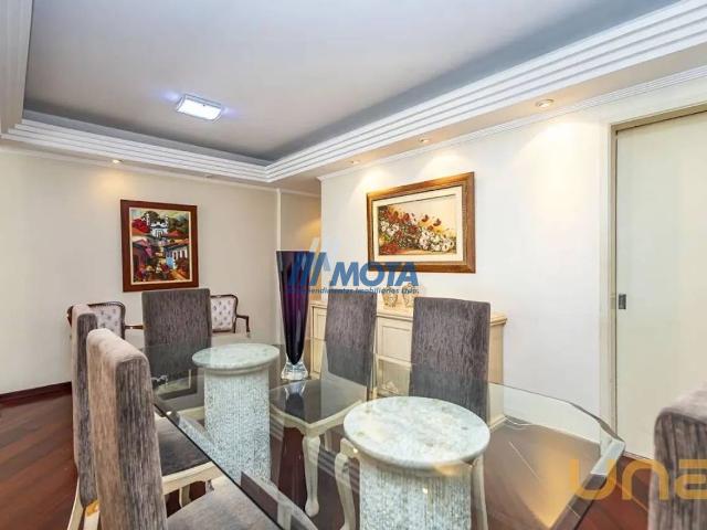 Apartamento na República Argentina Água Verde Curitiba PR, aluguel por R$ 2.880