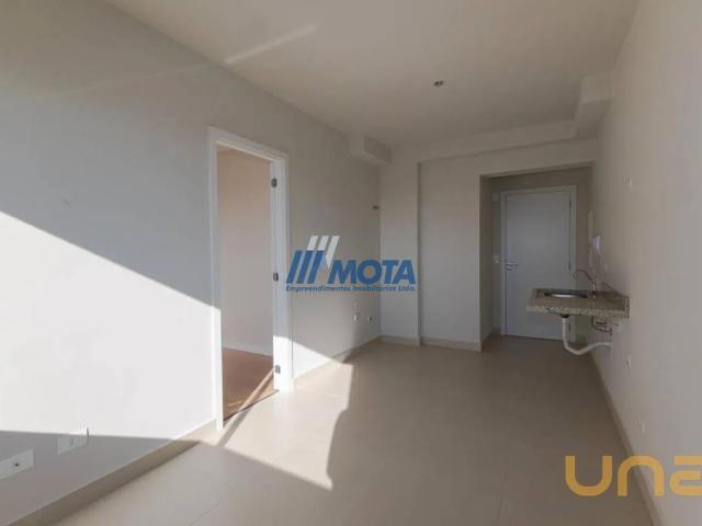 Apartamento na República Argentina Portão Curitiba PR, aluguel por R$ 1.900
