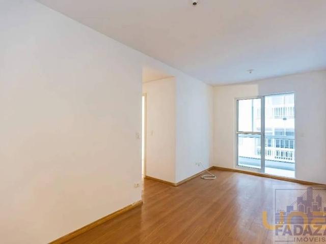 Apartamento na Rodolfo Bernardelli Uberaba Curitiba PR, aluguel por R$ 1.900