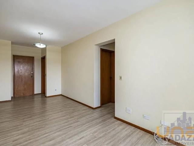 Apartamento na Sanito Rocha Cristo Rei Curitiba PR, aluguel por R$ 2.700