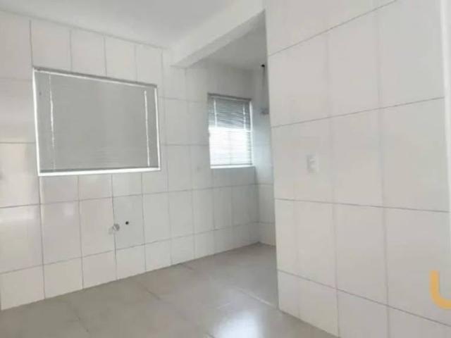 Apartamento na Salto do Itararé Vila São José Colombo PR, aluguel por R$ 1.300