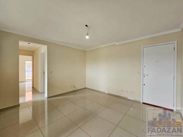 Apartamento na Sebastião Malucelli Novo Mundo Curitiba PR, aluguel por R$ 2.500