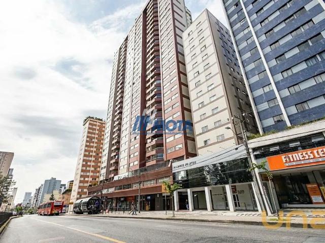 Apartamento na Sete de Setembro Centro Curitiba PR, aluguel por R$ 1.450
