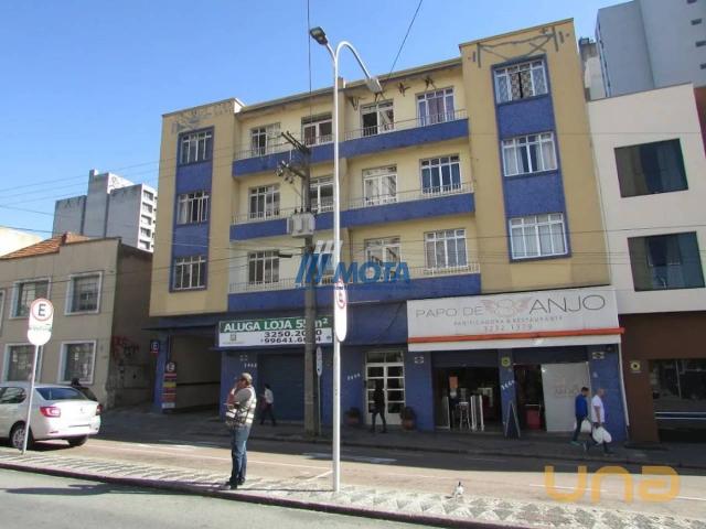 Apartamento na Sete de Setembro Centro Curitiba PR, aluguel por R$ 2.250