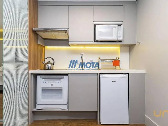 Apartamento na Silva Jardim Água Verde Curitiba PR, aluguel por R$ 2.400