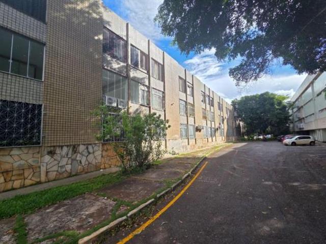 Apartamento na SQS 409 de 1 quarto de 33m2