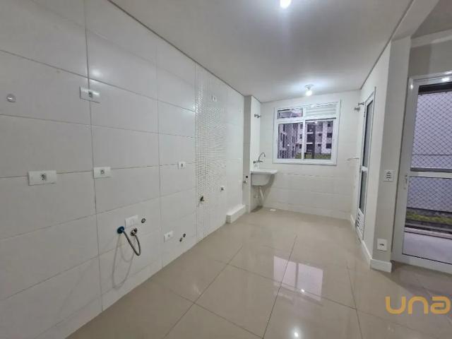 Apartamento no Uberaba de 72 m² com 3 quartos