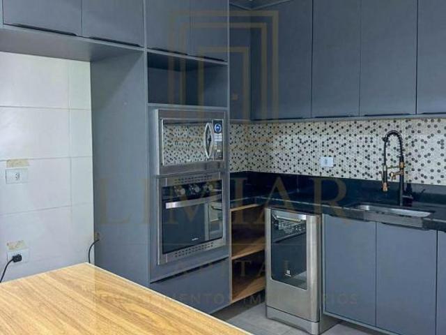 Apartamento no último andar com 3 dorms, suíte e varanda gourmet no Centro de Jacareí