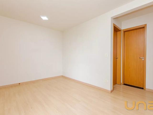 Apartamento no Abranches de 54.11 m² com 2 quartos