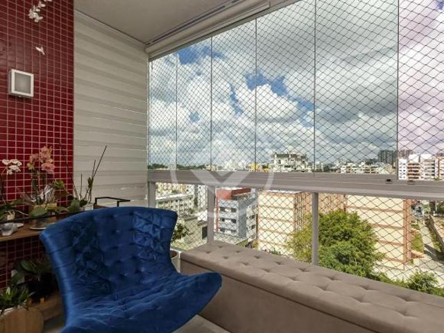 Apartamento no Água Verde, Curitiba — 120,80 m², 3 quartos com 2 vagas de garagem