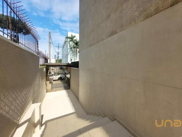 Apartamento no Água Verde de 194.1 m² com 3 quartos