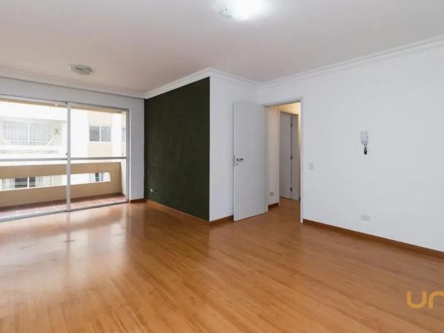 Apartamento no Água Verde de 108.8 m² com 3 quartos