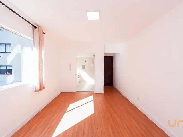 Apartamento para alugar 2 quartos, 49 m² em Água Verde, Curitiba Edificio da Mirene