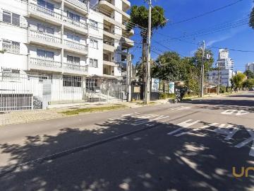 Apartamento no Água Verde de 68.5 m² com 2 quartos