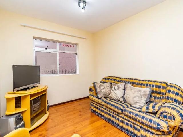 Apartamento no Água Verde de 95 m² com 2 quartos