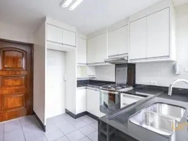 Apartamento no Bacacheri de 90 m² com 3 quartos