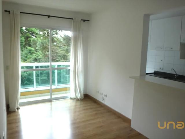 Apartamento no Bacacheri de 94 m² com 2 quartos