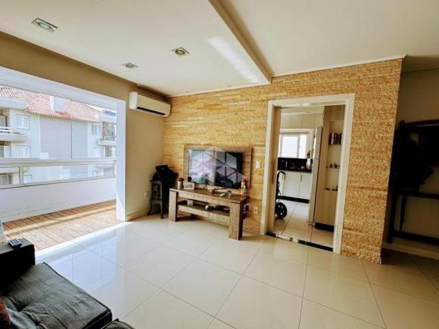Apartamento no bairro Champagne
