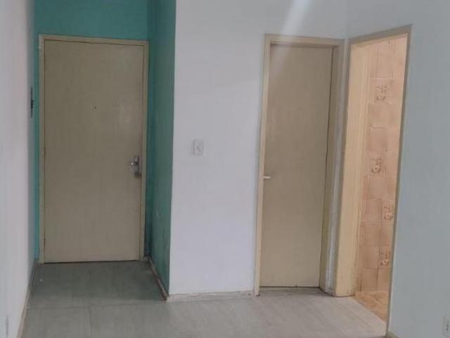 APARTAMENTO NO BAIRRO JARDIM LEOPOLDINA COM 1 DORMITÓRIO SALAR