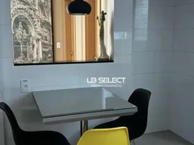 Apartamento no bairro Lídice com três suítes e varanda gourmet