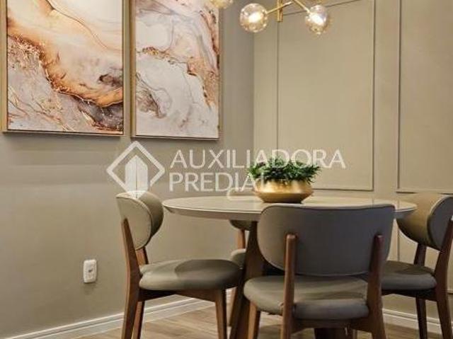 Apartamento no bairro Mato Queimado