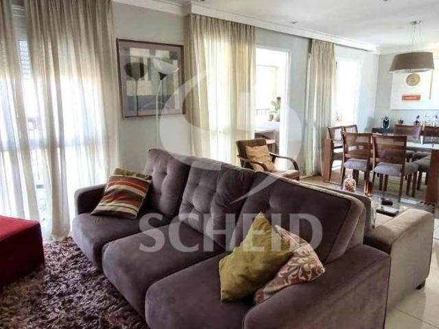 Apartamento no bairro Paraíso do Morumbi com 3 suítes