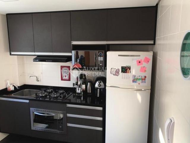 Apartamento no bairro Passo das Pedras