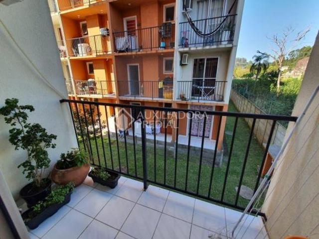 Apartamento no bairro Roselândia