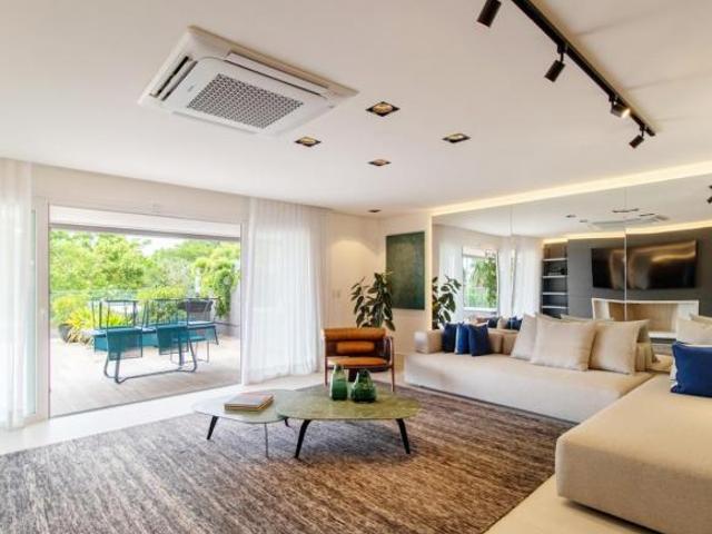 Apartamento no bairro Tristeza
