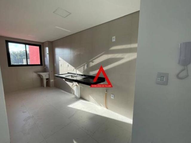 Apartamento no bairro Varginha em Itajubá, próximo à igreja São Benedito