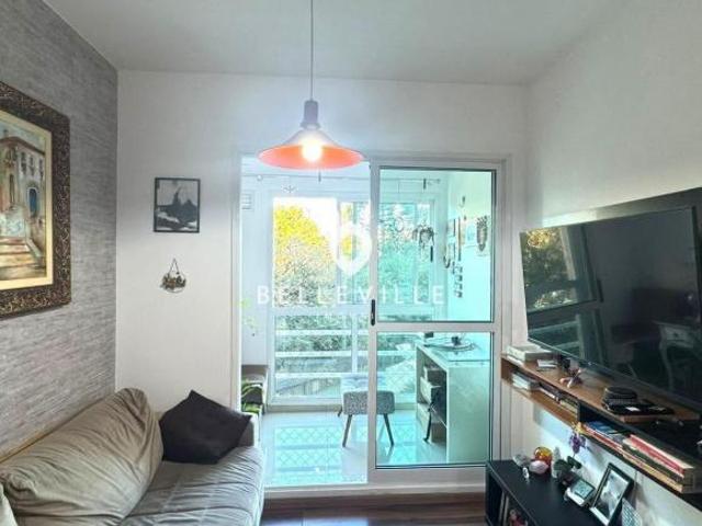 Apartamento no Bairro Villa Izabel com 2 quartos