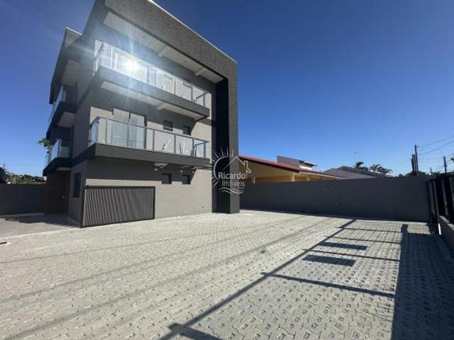 APARTAMENTO NO BALNEÁRIO GAIVOTAS