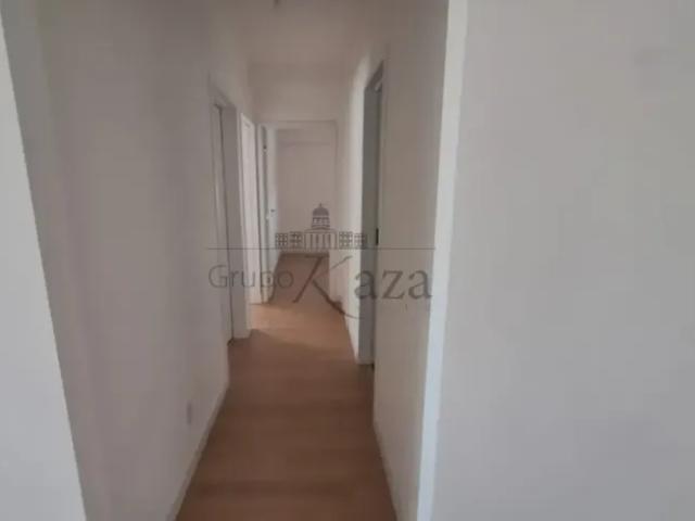 Apartamento no Barão Palace com 3 quartos em Vila Aprazível em Jacareí SP