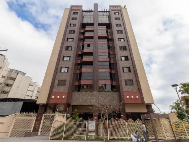 Apartamento no Batel de 110 m² com 2 quartos