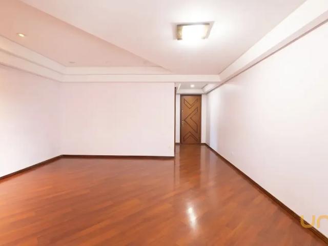 Apartamento no Bigorrilho de 136.55 m² com 3 quartos