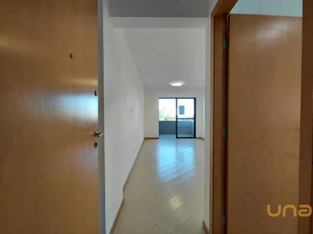 Apartamento no Cabral de 123 m² com 3 quartos