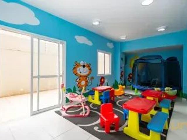 Apartamento no Cabral de 123.3 m² com 3 quartos
