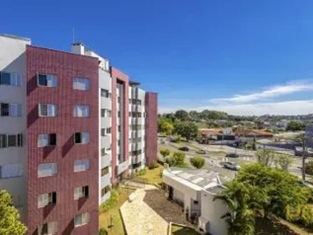 Apartamento no Cabral de 142 m² com 3 quartos