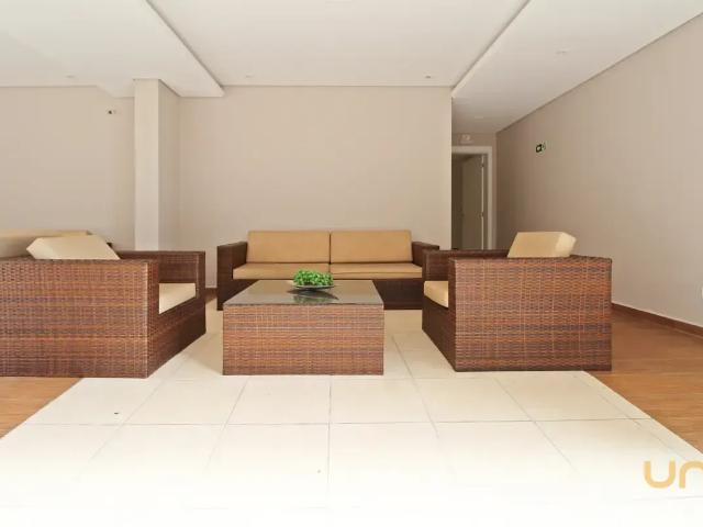 Apartamento no Capão Raso de 85 m² com 2 quartos